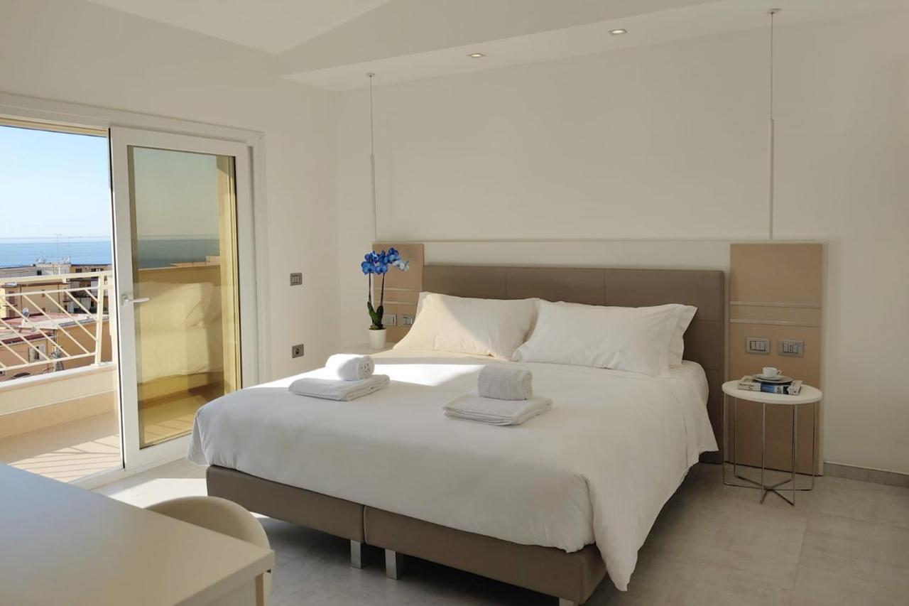 Bizantini Aparthotel *